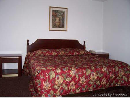 Maple Leaf Motel New Milford Exterior photo